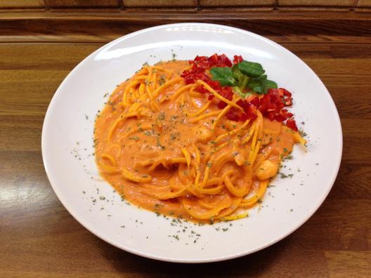Butternut squash noodles with orange peppers coconut sauce
