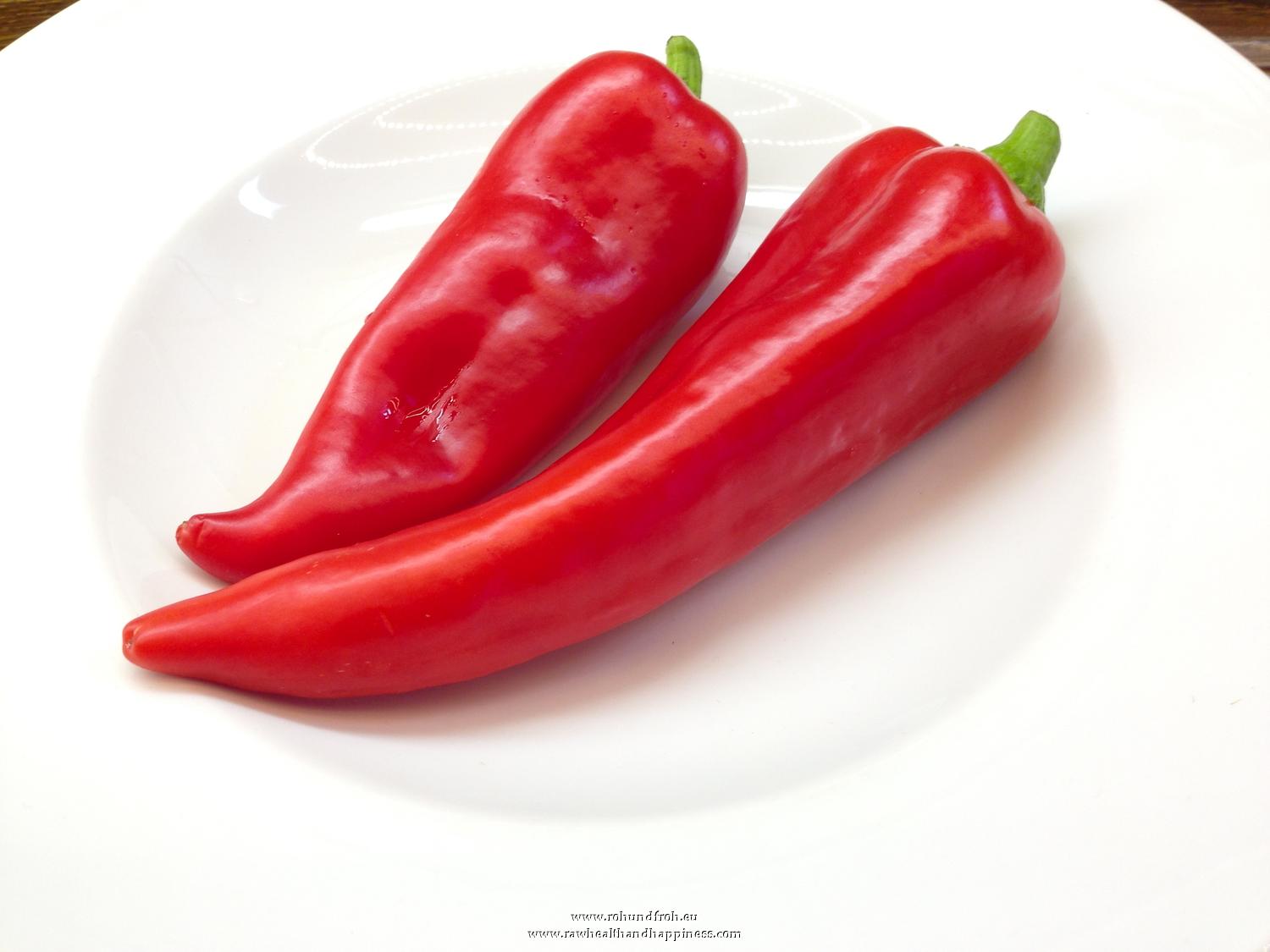 Sweet red pepper / Fruits and Veggies - Raw Health and Happiness