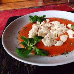 Nectarine - peppers - cauliflower soup Nectarine - peppers - cauliflower soup