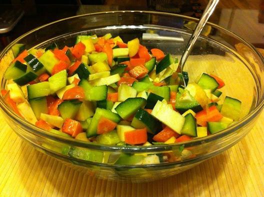 Big veggie salad. Yum. ^_^
