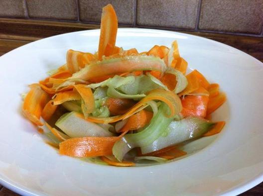 Cucumber and carrots thinly sliced, a small and refreshing meal