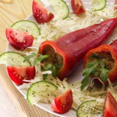 Kiwi - date - stuffed peppers