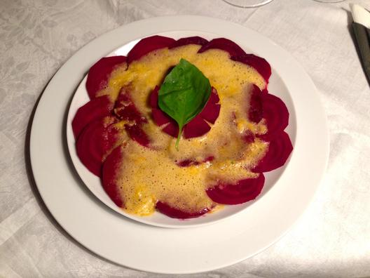 Beet - "carpaccio" with tangerine - aloe vera - sauce