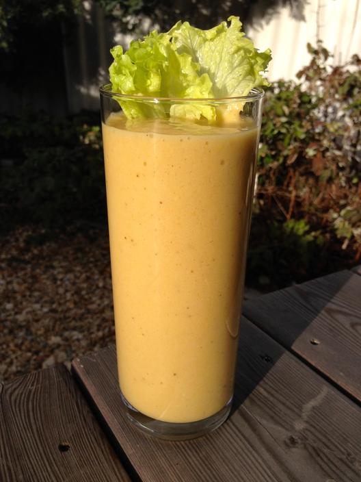 Orange - banana Christmas - smoothie