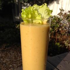 Orange - banana Christmas - smoothie