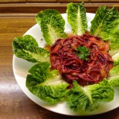 Beet - "pasta" with orange - date - sauce Beet - "pasta" with orange - date - sauce