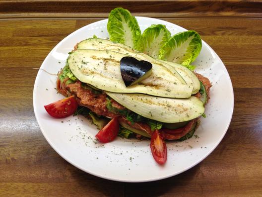 Eggplant - lasagna with blood orange - date - sauce