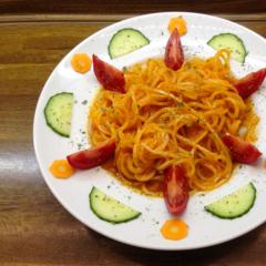 Radish - noodles with mango - sauce Radish - noodles with mango - sauce