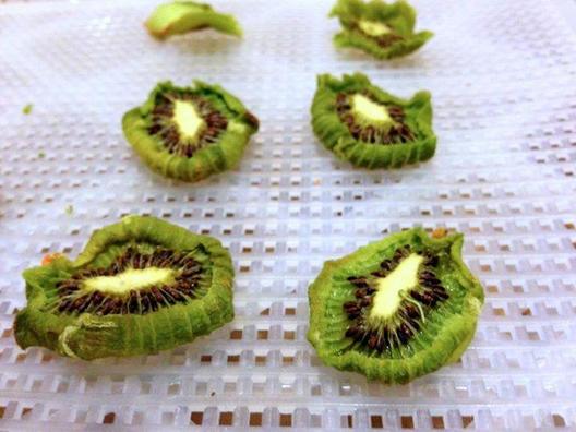 Kiwi chips