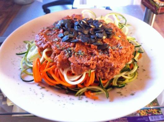Zucchini carrot spaghetti with tomato olive sun dried tomato sauce with pumpkin seeds ^_^